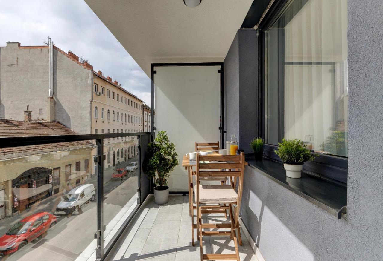 Pure Happiness Apartment Budapest Exterior photo